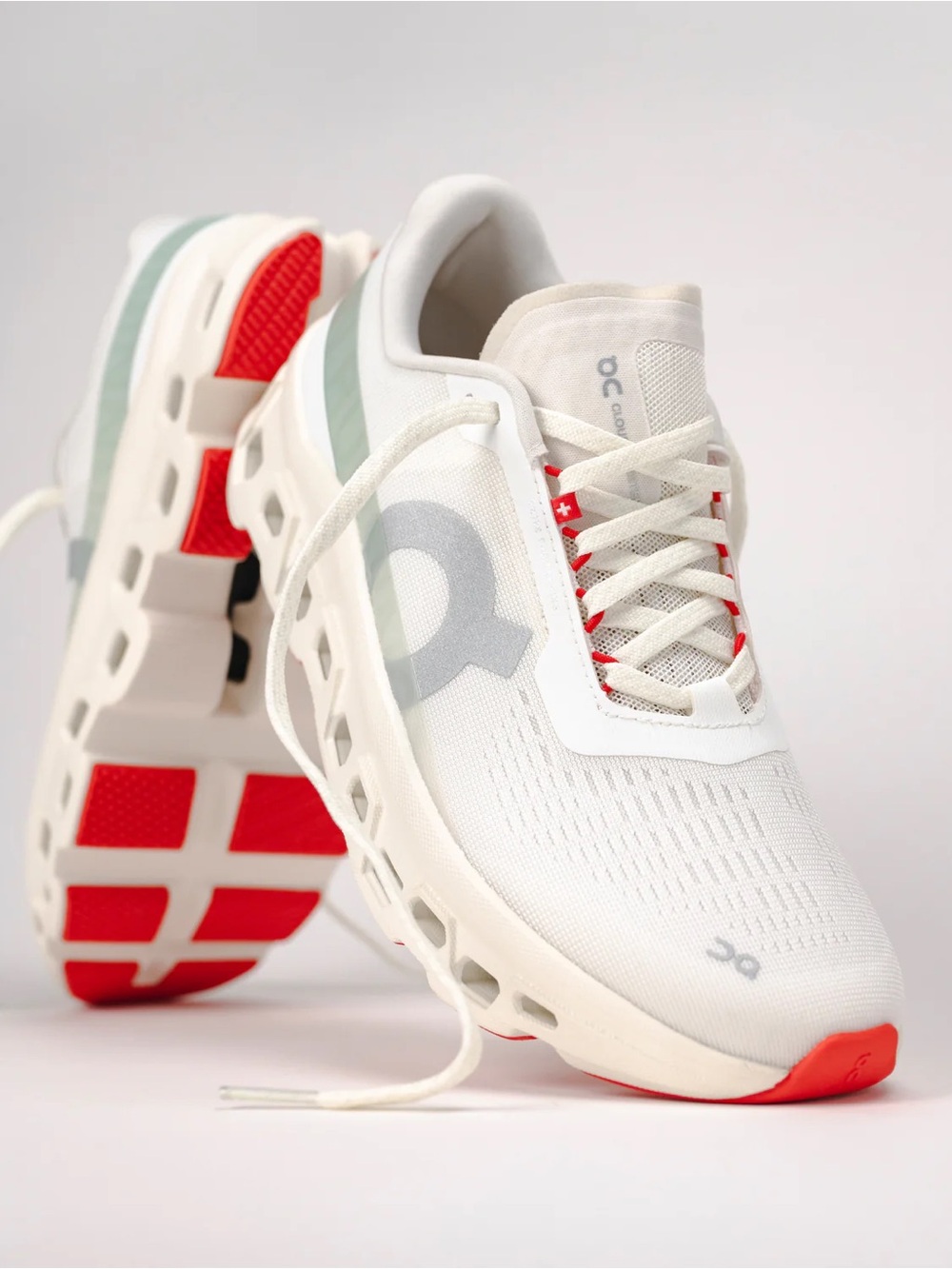 NIB On Cloudmonster 1 Sneakers in Ivory Creek Size 9 Women